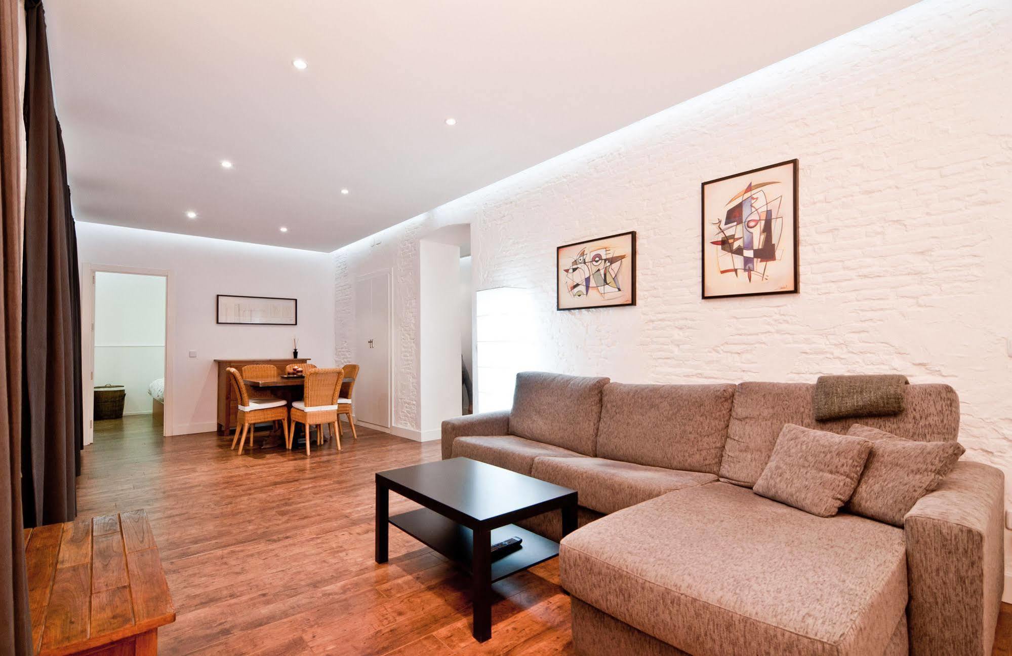 Apartamento Retiro Madrid Exterior photo